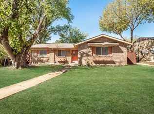 2121 Travis Dr, Carrollton, TX 75006