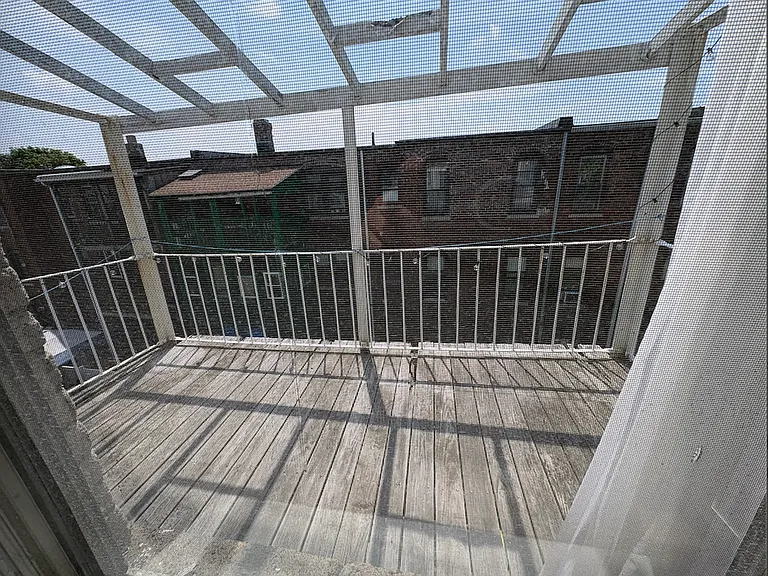 49 Hooker St #3 — Photo 5