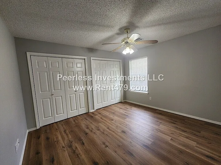 509A Braithwaite St — Photo 11