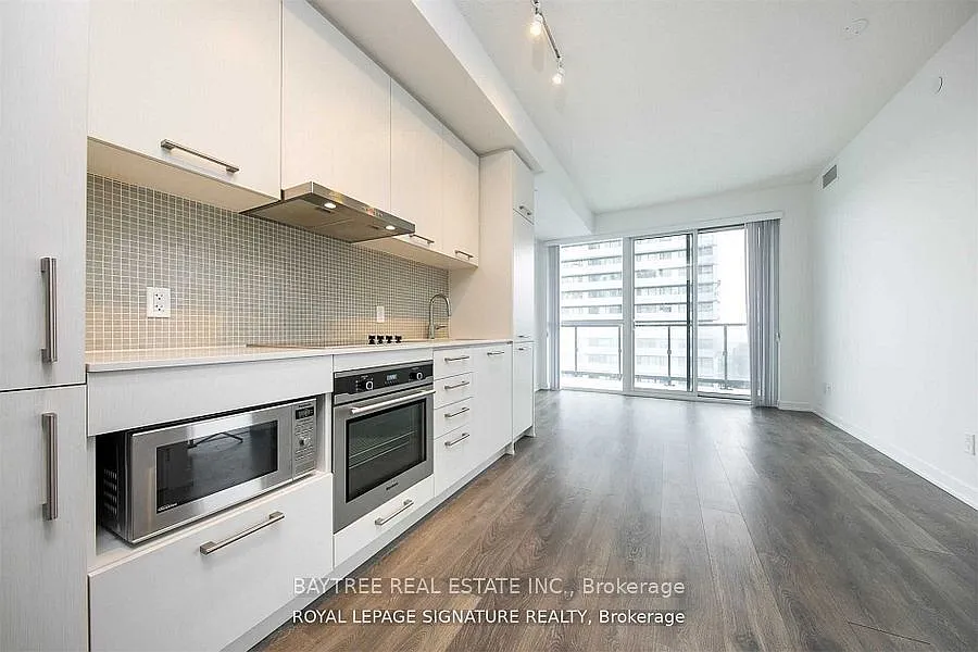 2 bed, $2,500 — Photo 4
