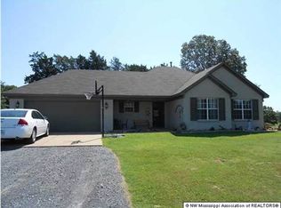 108 Waverly Rd, Senatobia, MS 38668