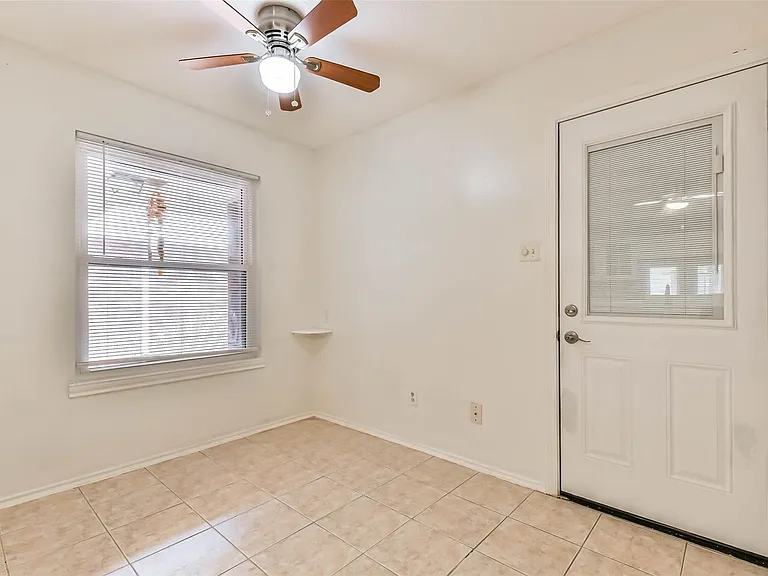 3327 S Country Meadows Ln — Photo 10