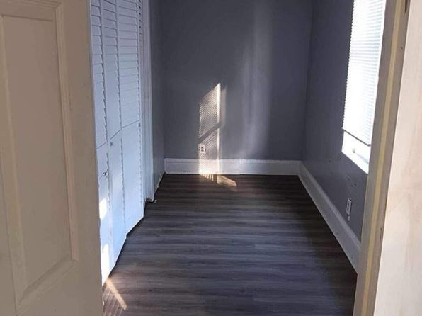 jacksonville-florida-154635946 picture