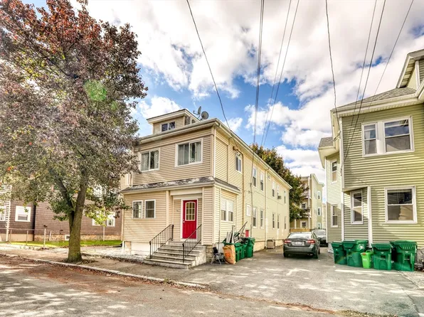 162 Grant Ave #162, Medford, MA 02155