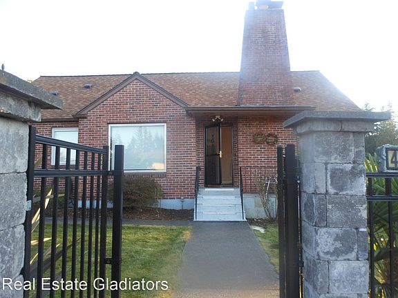 2nd image of 4801 Dogwood Dr