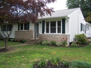 147 Fairfax Dr, Cinnaminson, NJ 08077