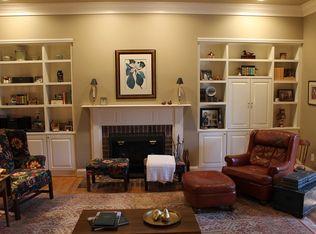 695 Lake Dornoch Dr, Pinehurst, NC 28374