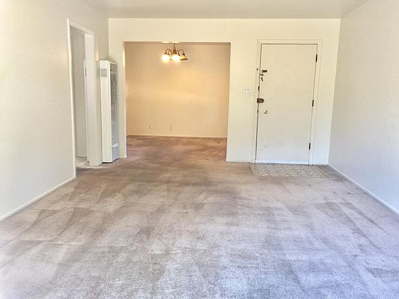 2nd image of 392 Ventura Ave Floor 1