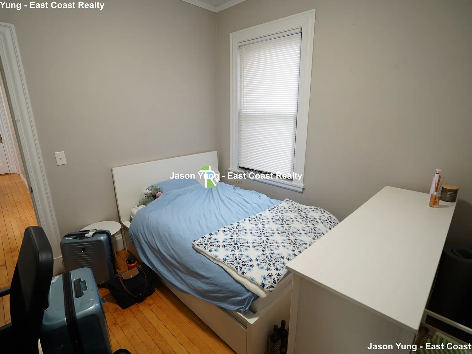 4 bed, 2.0 bath, 1200 sqft, $6,395 — Photo 3