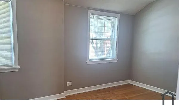 2 bed, 100 sqft, $1,900 — Photo 4