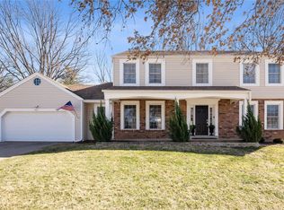 15534 Canyon View Ct, Chesterfield, MO 63017