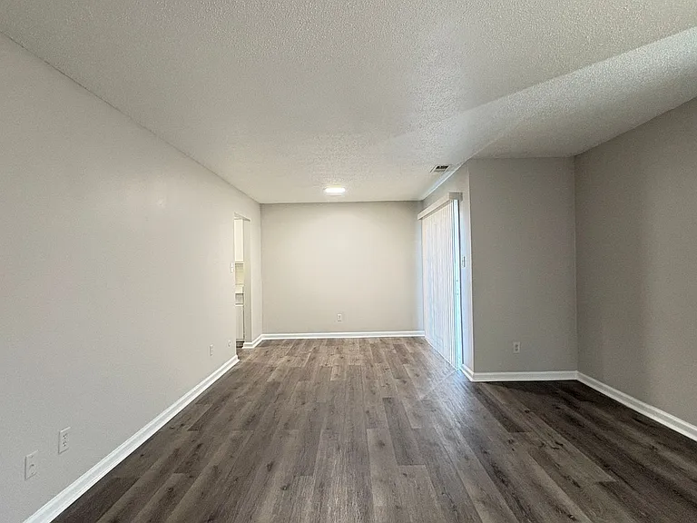 7420 Rockleigh Ave #A — Photo 17
