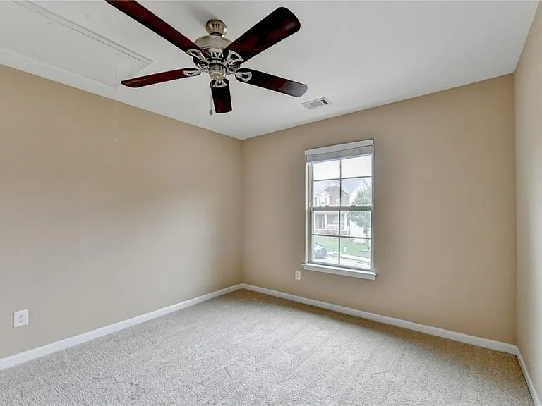 4228 Woods Creek Ln — Photo 52