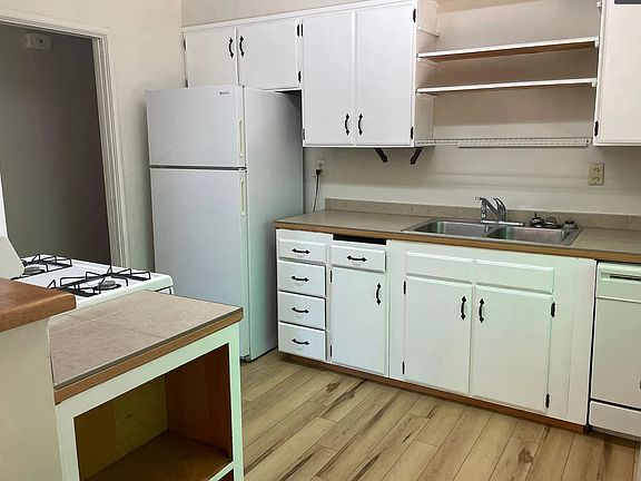 4th image of 510 El Cerrito Dr
