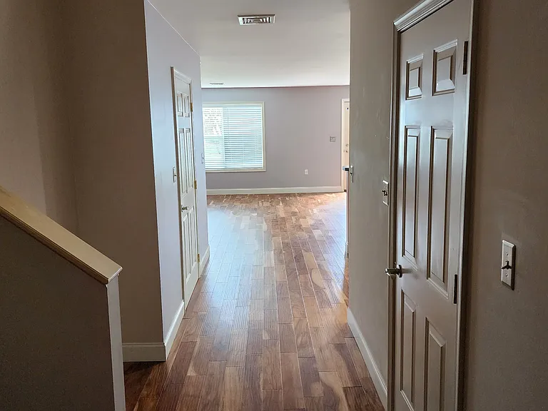 3 Tommy Ln — Photo 7