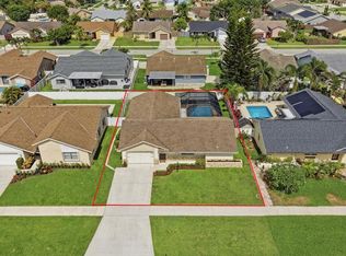 23083 SW 54th Ave, Boca Raton, FL 33433
