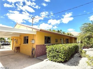 2963 Cussell Dr, Saint James City, FL 33956