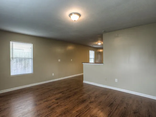 10618 Pine Landing Dr #A, Houston, TX 77088