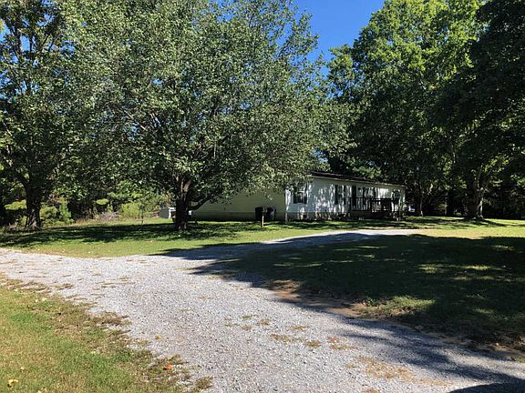 3rd image of 7709 Cumberland Dr
