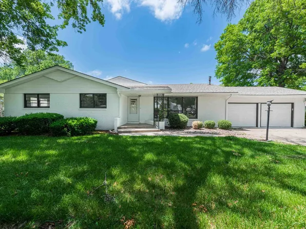 1613 Park Ln, Augusta, KS 67010