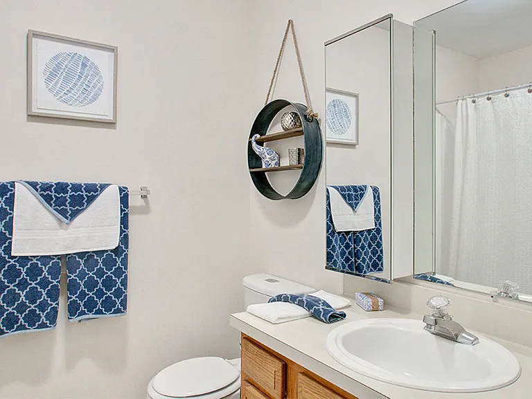 Sherwood Village Apartment Homes — Photo 6