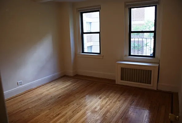 Sold by Shares of New York Marketing LLC | media 22