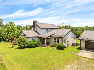 936 Girls Ranch Rd, Camp Hill, AL 36850