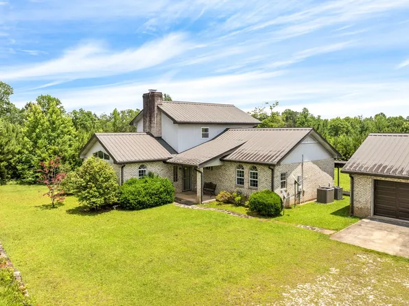936 Girls Ranch Rd, Camp Hill, AL 36850
