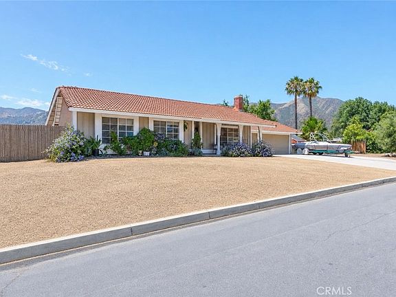 3rd image of 15271 Alvarado St