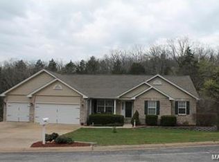 9723 Country Ridge Ln, Hillsboro, MO 63050