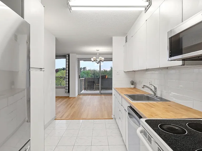 1001 City Ave #800 — Photo 6