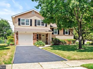 43 Brunswick Dr, Howell, NJ 07731