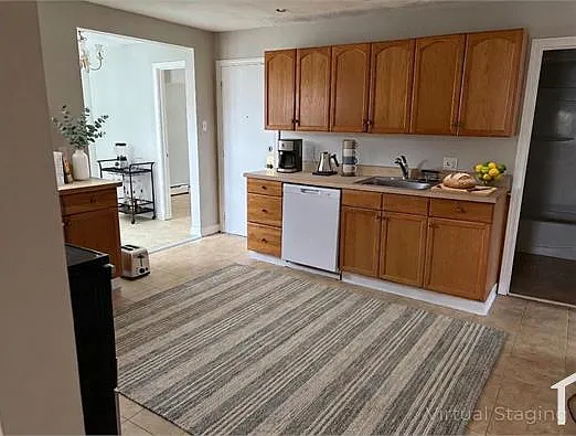7 Brookdale St #2 — Photo 2