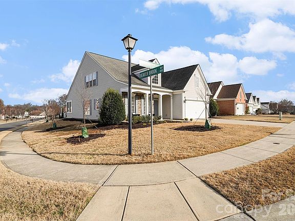 3rd image of 12405 Bobhouse Dr