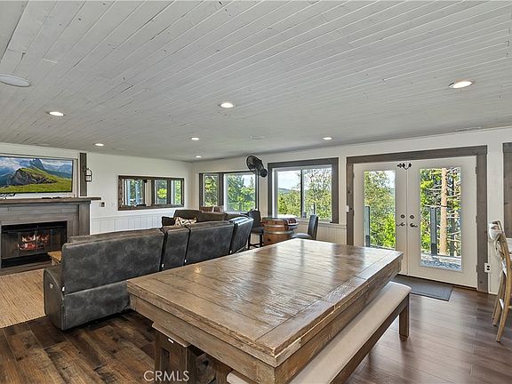 4th image of 533 Sunderland Ct