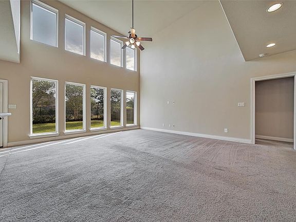 4th image of 17115 Chalmers Close Ct