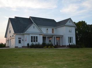 731 Land Rd, Canton, GA 30114