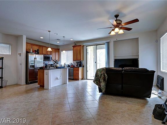 3rd image of 5552 Overlook Valley St