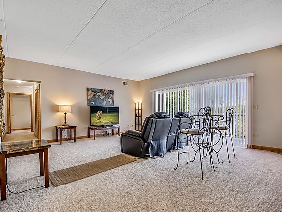 5th image of 7050 183rd St Unit 311