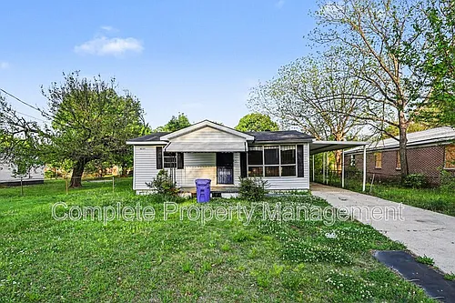6025 Ivy St Photo 1