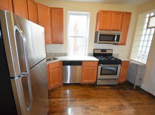 2105 W Lawrence Ave APT 3, Chicago, IL 60625