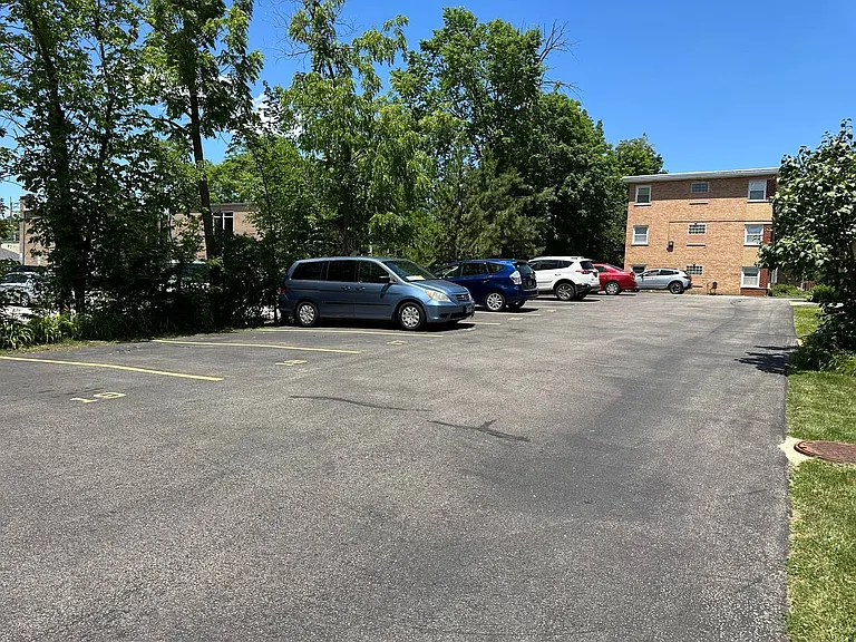 145 E Palatine Rd #1A — Photo 5