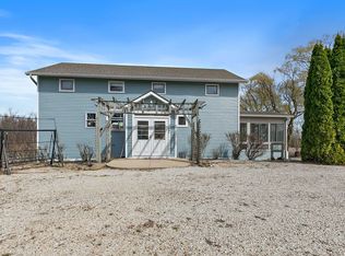 9602 Wright Rd, Harvard, IL 60033