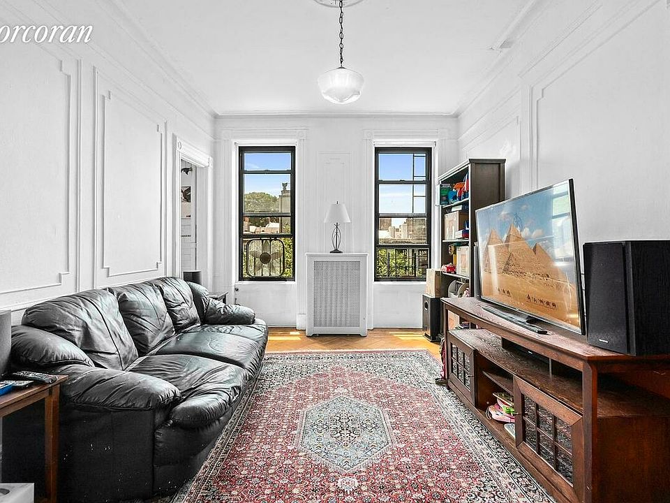 1st image of 480 7th St #3