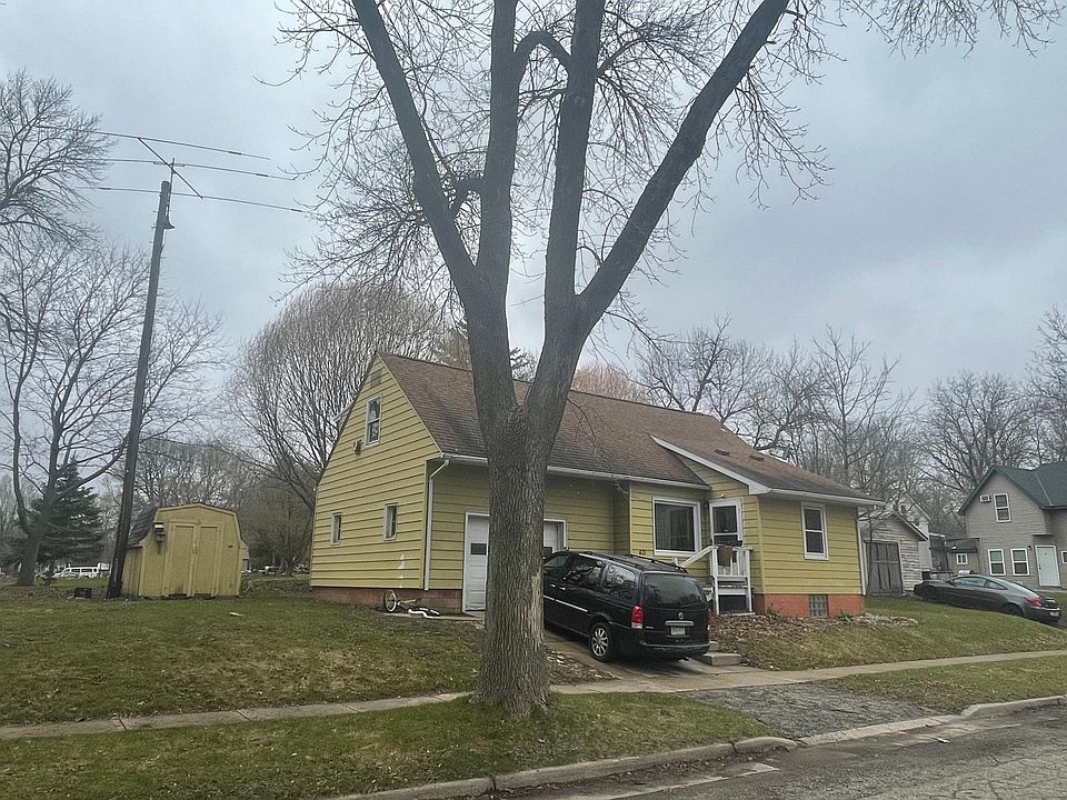2nd image of 431 13th St NW