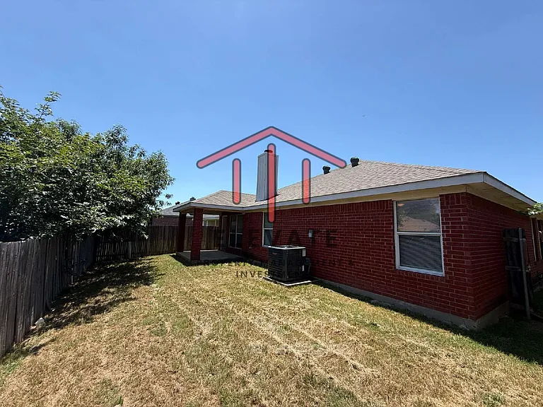 10524 Aransas Dr — Photo 17