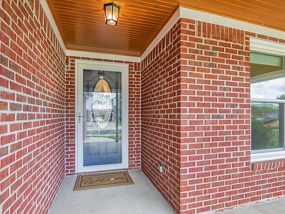 5th image of 4321 W Summerhaven Dr