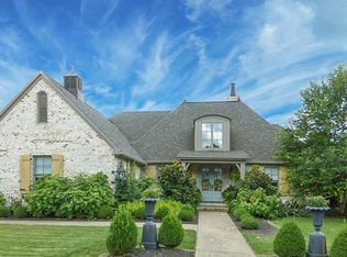 65 Alexander Dr, Williamstown, WV 26187