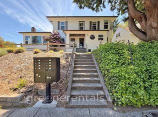 119 20th Ave SE APT 3, Olympia, WA 98501