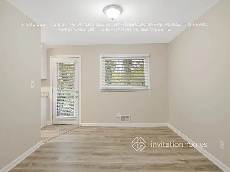 2631 Cavalier Dr — Photo 7